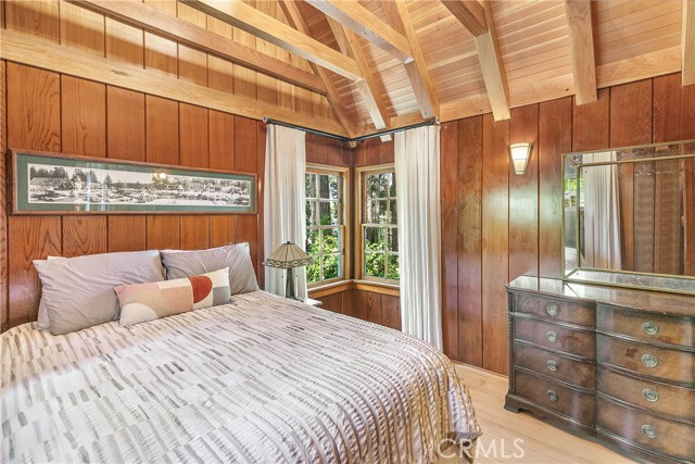 187 Cedar Circle Circle, Lake Arrowhead CA: https://media.crmls.org/medias/5429ad5e-395e-4f8a-a671-89d07232d5da.jpg