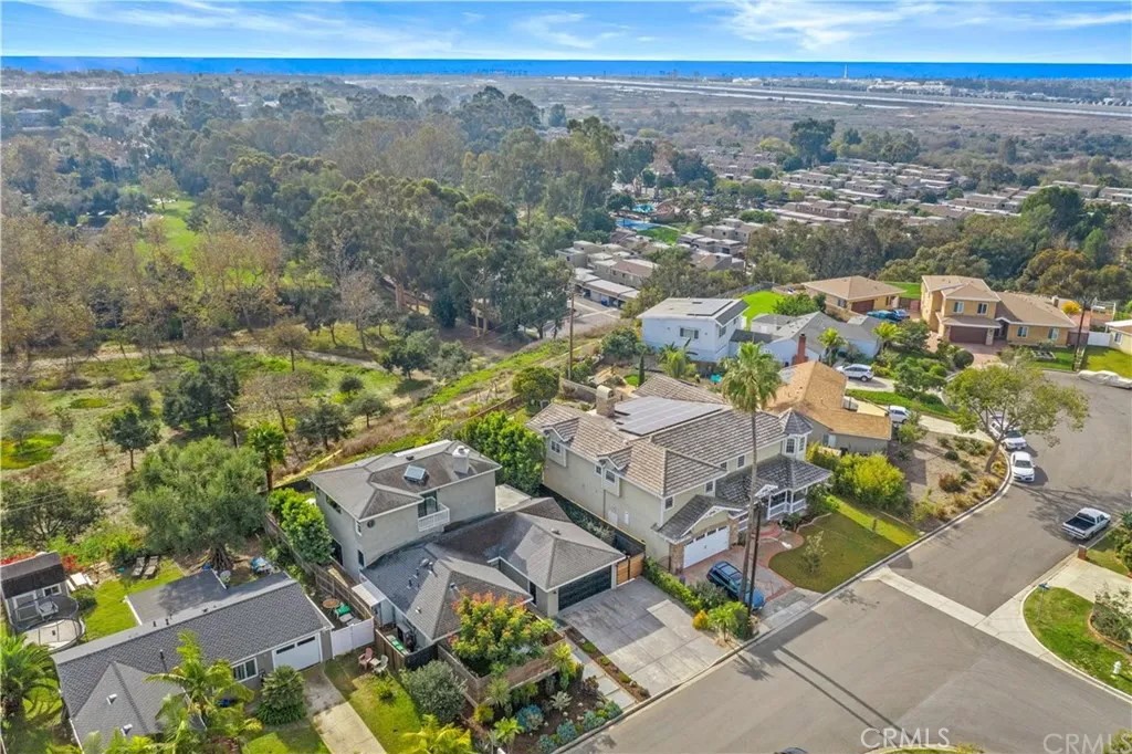 5429e0d5 9d02 417d 9a51 5862424e1c0c