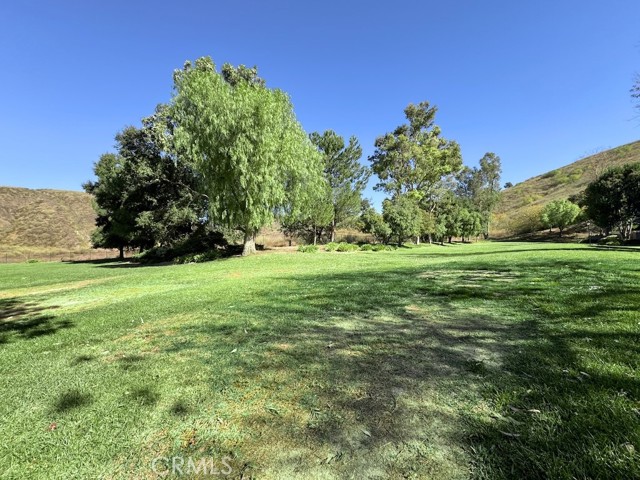 Detail Gallery Image 18 of 28 For 582 via Colinas, Thousand Oaks,  CA 91362 - 2 Beds | 2 Baths