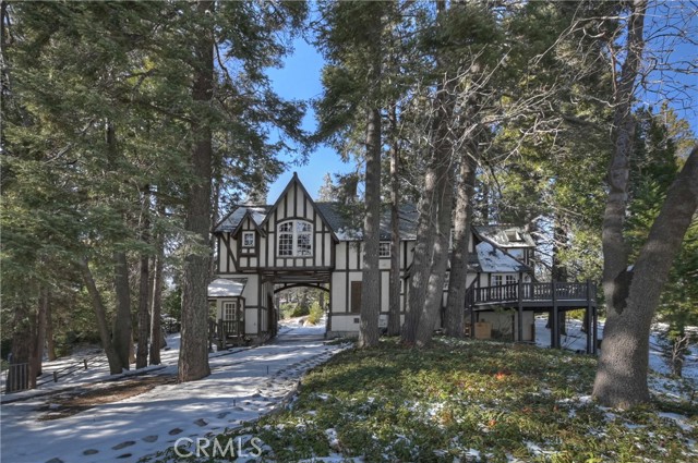 Detail Gallery Image 27 of 44 For 29223 Pigeon Hawk, Lake Arrowhead,  CA 92352 - 7 Beds | 6/1 Baths