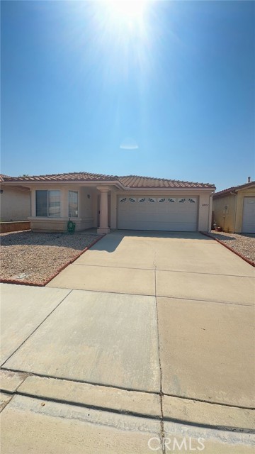 Detail Gallery Image 2 of 13 For 28051 Calle Casera, Menifee,  CA 92585 - 2 Beds | 2 Baths