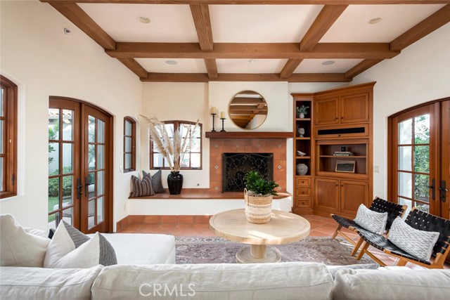 542b7c3d 6051 4b80 B4a6 17981ba2009a