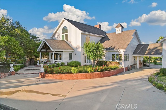 42580 Avenida Escala, Murrieta CA: https://media.crmls.org/medias/542c3078-1c21-493c-bb72-dd461065e5db.jpg