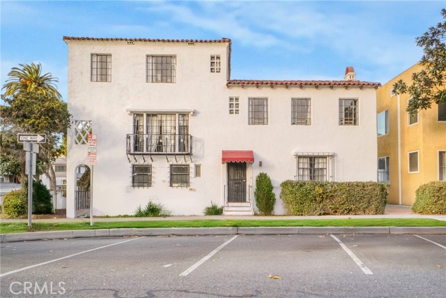 102 Bonito Avenue, Long Beach CA: https://media.crmls.org/medias/542cd363-39af-492a-91e0-d199757fae49.jpg
