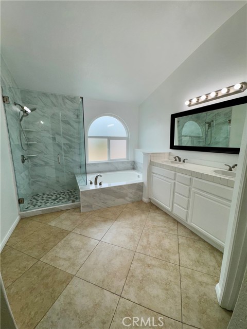 25665 Sierra Leone Court, Moreno Valley CA: https://media.crmls.org/medias/542ddc5e-a941-48af-8f7b-9cc7851d304e.jpg
