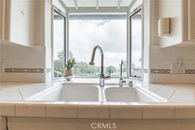 4 Harbor Sight Drive, Rolling Hills Estates, California 90274, 3 Bedrooms Bedrooms, ,2 BathroomsBathrooms,Residential,Sold,Harbor Sight,PW21226971