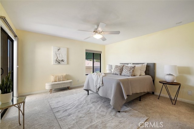 484 S Euclid Avenue, Pasadena CA: https://media.crmls.org/medias/542ea3e9-4169-41ae-b51b-bb648e9d69fc.jpg