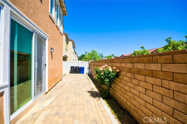 Detail Gallery Image 33 of 45 For 2910 E via Terrano, Ontario,  CA 91764 - 3 Beds | 2/1 Baths