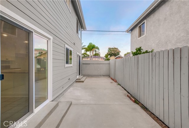 2422 Alvord Lane, Redondo Beach, California 90278, 3 Bedrooms Bedrooms, ,2 BathroomsBathrooms,Residential,Sold,Alvord,SB24188487