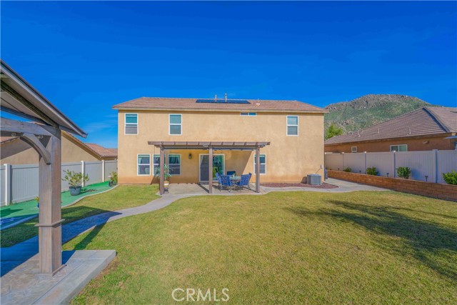 Detail Gallery Image 8 of 46 For 20407 Lyon Rd, Riverside,  CA 92507 - 4 Beds | 2/1 Baths