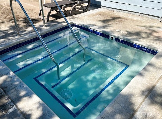 Detail Gallery Image 4 of 20 For 13046 Sycamore Village Dr, Norwalk,  CA 90650 - 2 Beds | 1 Baths