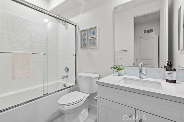 Detail Gallery Image 8 of 31 For 657 Doheny Way, Dana Point,  CA 92629 - 3 Beds | 2 Baths