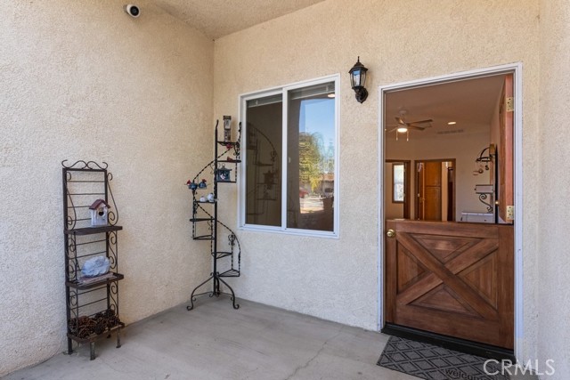 Detail Gallery Image 4 of 38 For 3665 El Camino Dr, San Bernardino,  CA 92404 - 3 Beds | 2 Baths