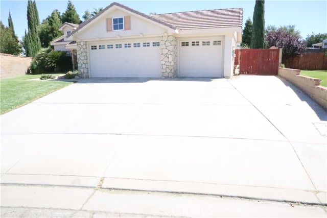 42214 58Th St, Lancaster, CA 93536