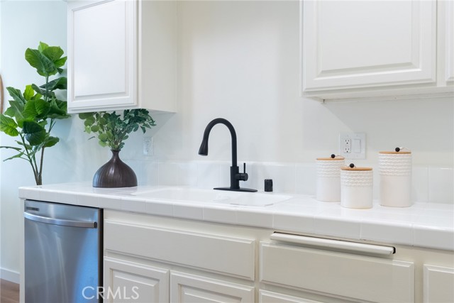 Detail Gallery Image 8 of 34 For 1024 W Lamark Ln, Anaheim,  CA 92802 - 3 Beds | 1/1 Baths