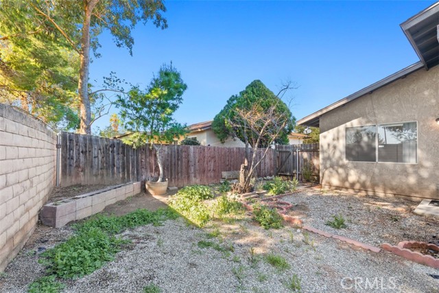 Detail Gallery Image 17 of 20 For 5464 Evelyn Dr, Banning,  CA 92220 - 2 Beds | 1 Baths