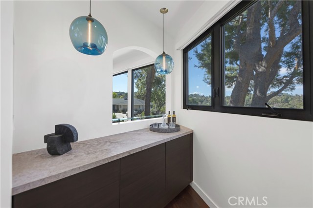 Image 19 of 75 For 4032 Rogen Drive