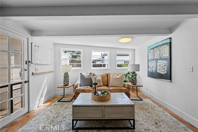 Detail Gallery Image 32 of 68 For 621 E 20th St, Santa Ana,  CA 92706 - 3 Beds | 2 Baths