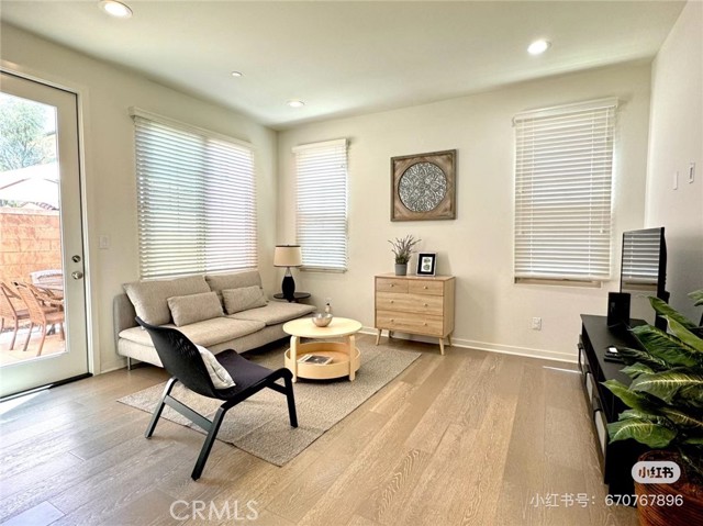 129 Excursion, Irvine CA: https://media.crmls.org/medias/543191da-7186-4926-b7e0-a066385022d6.jpg