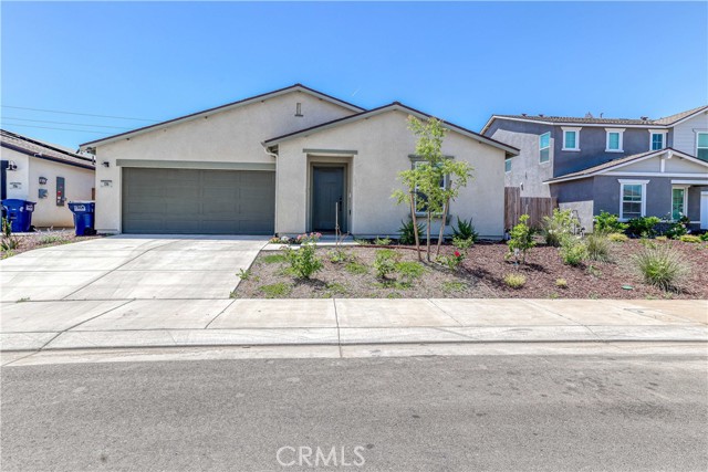 Detail Gallery Image 1 of 42 For 174 Grand View Ct, Merced,  CA 95341 - 4 Beds | 3 Baths