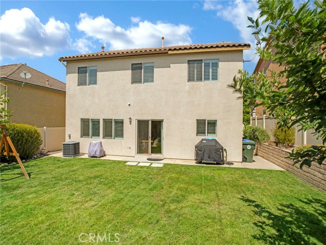 Detail Gallery Image 37 of 38 For 27027 Mountain Willow Ln, Canyon Country,  CA 91387 - 3 Beds | 2/1 Baths