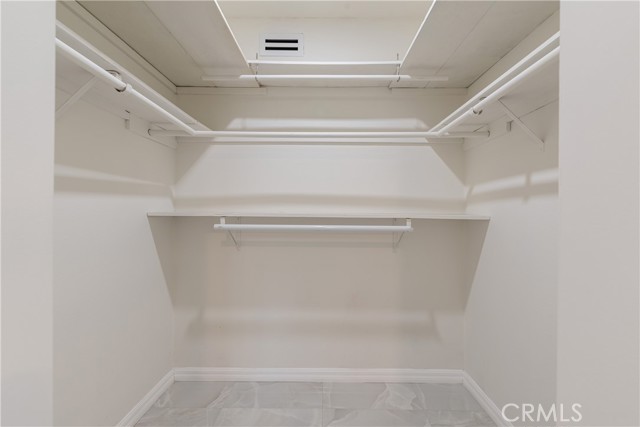 Detail Gallery Image 17 of 27 For 6201 Shoup Ave #66,  Woodland Hills,  CA 91367 - 1 Beds | 2 Baths