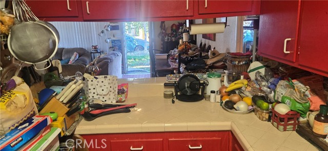 4527 Kickapoo Court, San Diego CA: https://media.crmls.org/medias/5432e37b-31f2-410c-88e1-59f8ebe52565.jpg