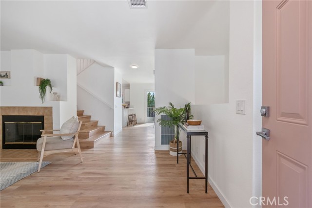 Detail Gallery Image 5 of 45 For 12411 Osborne St #128,  Pacoima,  CA 91331 - 3 Beds | 2/1 Baths