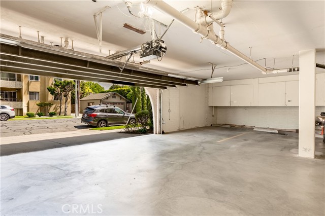 191 Kennebec Avenue, Long Beach CA: https://media.crmls.org/medias/5433fd25-59c1-47bb-bf6e-0f654725b867.jpg