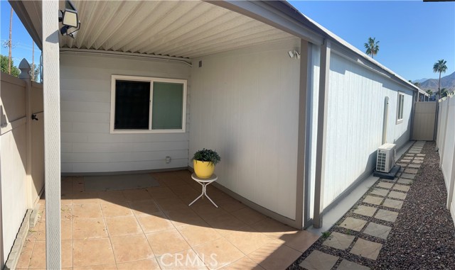 96 Calle De Espacio, Palm Springs CA: https://media.crmls.org/medias/54340833-45d2-4006-912e-6726bc8eb9fb.jpg