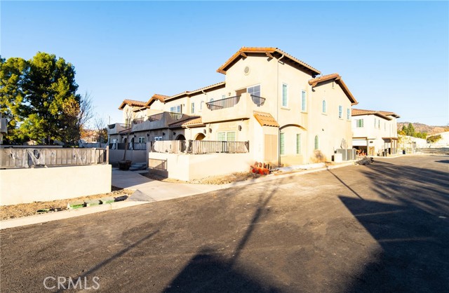 Detail Gallery Image 23 of 43 For 5518 E Los Angeles Ave #4,  Simi Valley,  CA 93063 - 3 Beds | 2/1 Baths