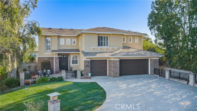 Front Image Thumbnail for CRTR26205561