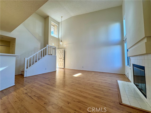 Detail Gallery Image 7 of 39 For 2001 via Como #103,  Corona,  CA 92881 - 2 Beds | 2/1 Baths