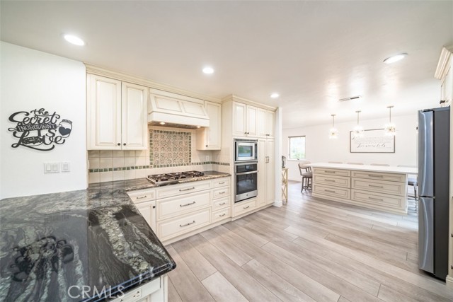 Detail Gallery Image 24 of 65 For 25662 Pinto Ct, Laguna Hills,  CA 92653 - 4 Beds | 2/1 Baths