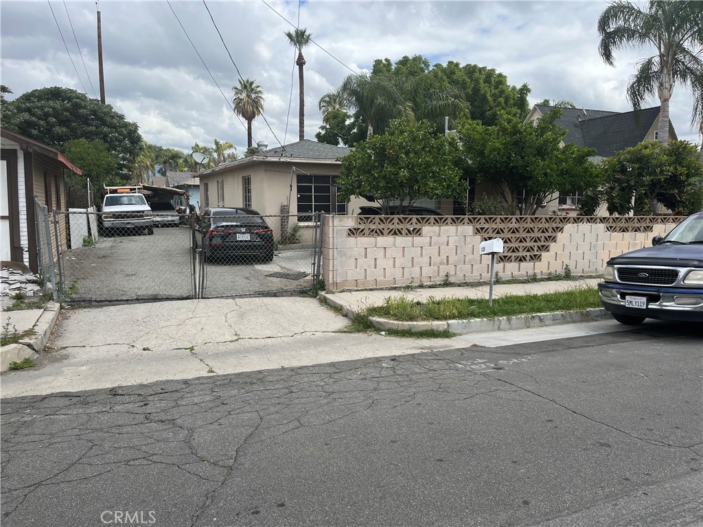 Houses for Sale in San Bernardino, CA 92410