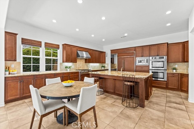 31521 Paseo Campeon, San Juan Capistrano CA: https://media.crmls.org/medias/5437a698-723d-4bde-8c5c-cb870aba4aa7.jpg