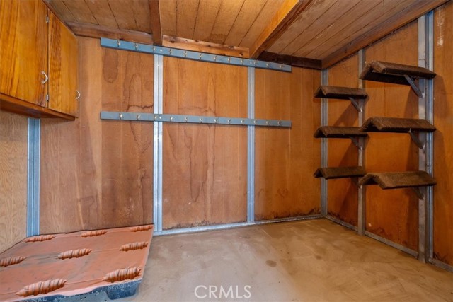 887 Kingman Drive, Norco CA: https://media.crmls.org/medias/543830be-3099-4b12-966e-828d62c0b71f.jpg