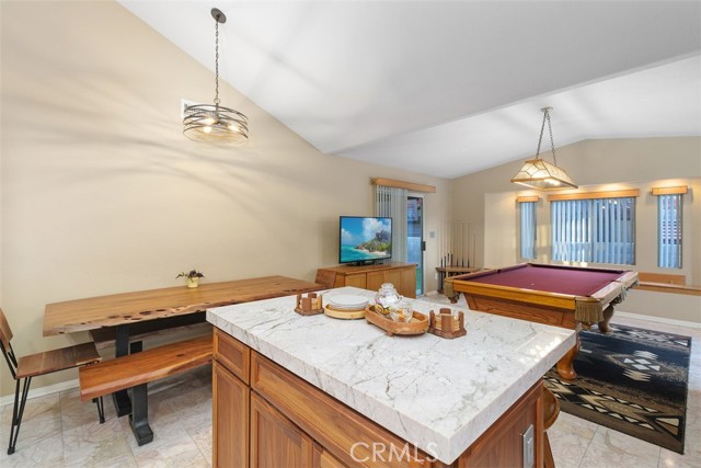 25047 Parkcrest Drive, Murrieta CA: https://media.crmls.org/medias/54387213-79b3-4e44-a869-cf4cb7cb9351.jpg