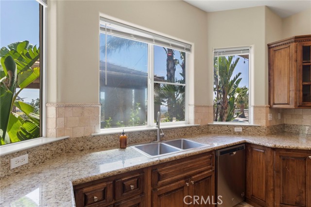 Detail Gallery Image 18 of 63 For 41750 Avenida Ortega, Temecula,  CA 92592 - 5 Beds | 3/1 Baths