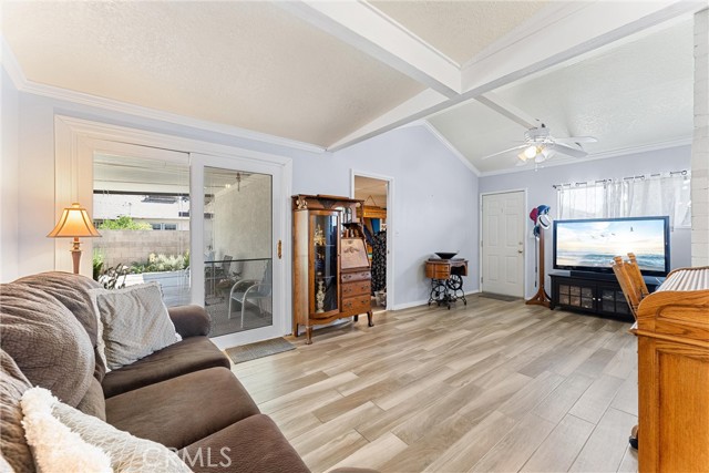 942 Oleander Street, Brea CA: https://media.crmls.org/medias/543a3fcd-255a-40b0-9730-2dcfd8028a57.jpg