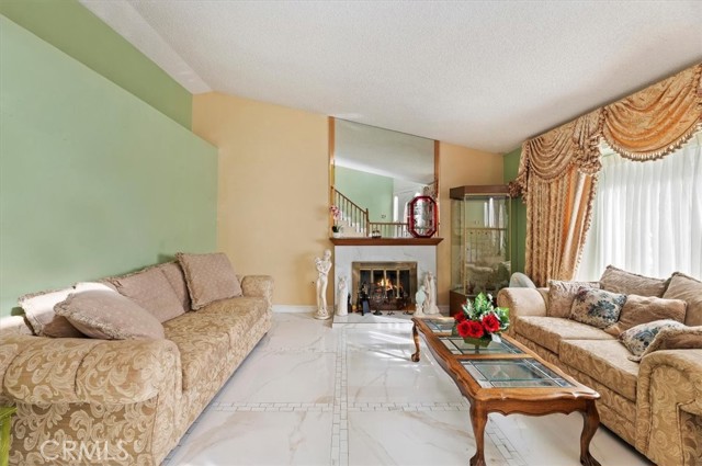 Detail Gallery Image 6 of 44 For 6184 Mandy, San Bernardino,  CA 92407 - 7 Beds | 4 Baths