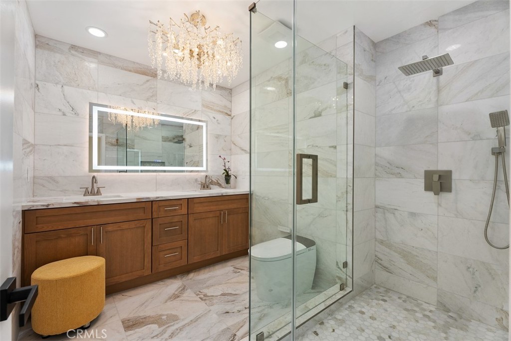 MLS #OC26007702 image #22