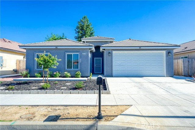 Detail Gallery Image 1 of 1 For 1031 Adell St, Madera,  CA 93638 - 4 Beds | 2 Baths