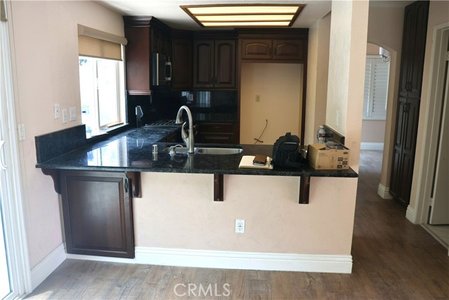 26002 Dundee Drive, Lake Forest CA: https://media.crmls.org/medias/543d0e43-7d40-446f-b3a6-c1f82c3d74c4.jpg