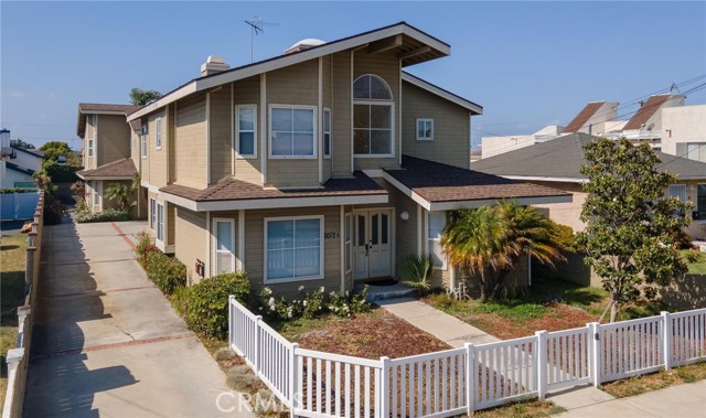 2017 Curtis Avenue, Redondo Beach CA: https://media.crmls.org/medias/543d2ee6-5ba3-4ea0-a9e6-a6ec58508a6d.jpg