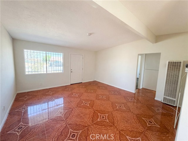 Detail Gallery Image 4 of 25 For 25509 Jasper, Barstow,  CA 92311 - 3 Beds | 2 Baths