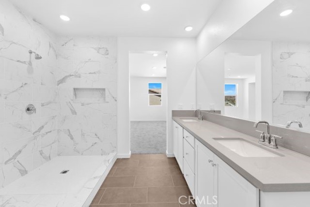 Image 16 of 31 For 28623 Sunny Ridge Terrace