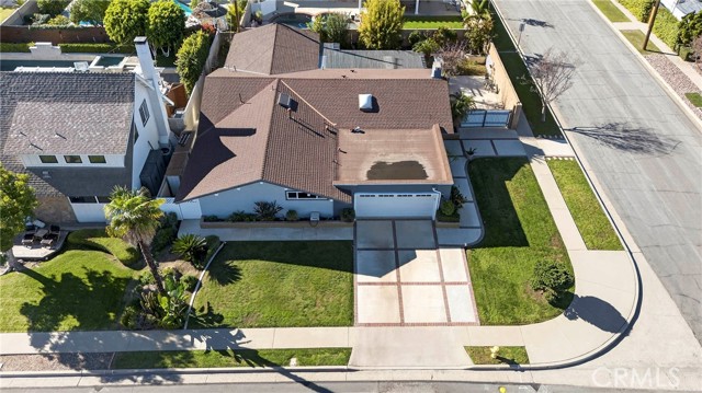 Detail Gallery Image 3 of 65 For 1261 Brian, Placentia,  CA 92870 - 4 Beds | 2/1 Baths