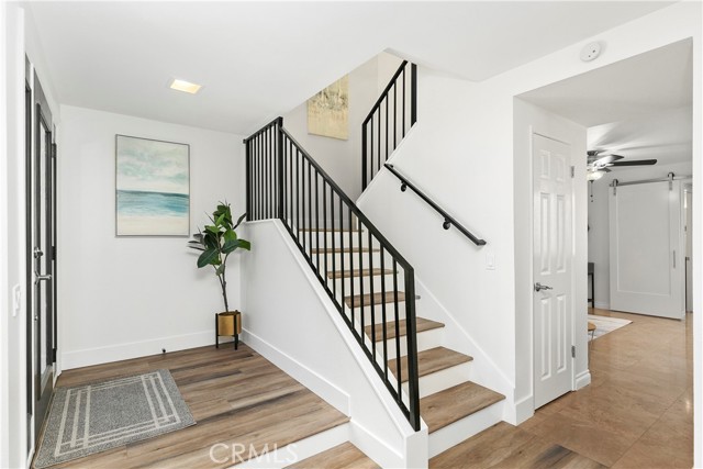 Detail Gallery Image 5 of 44 For 63 Seacrest Ct, Long Beach,  CA 90803 - 4 Beds | 3 Baths