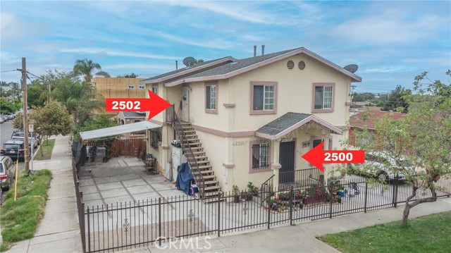 Front Image Thumbnail for CRDW26063579